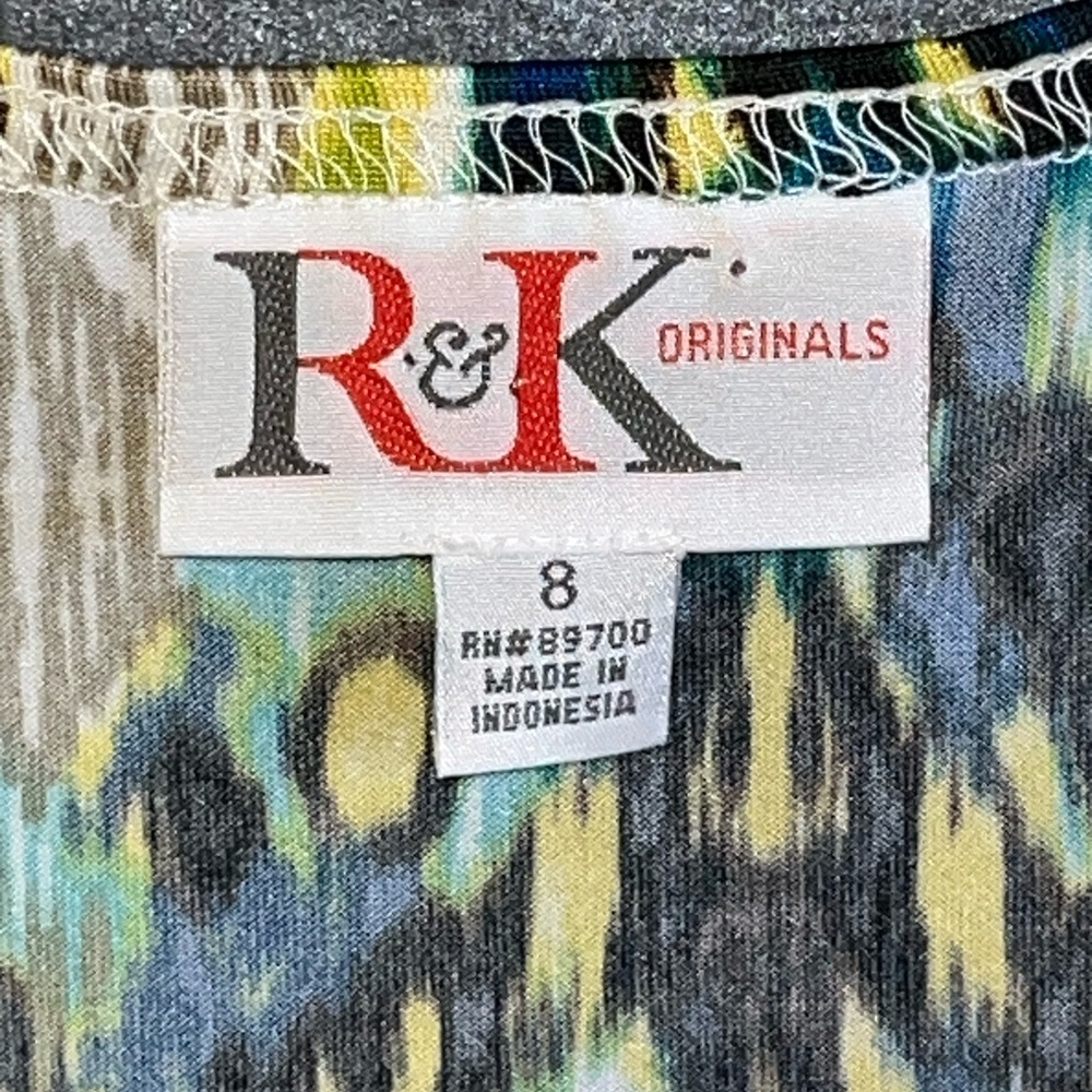 R&K Blue and Yellow‎ Graphic Crop Tank Top - Picture 4 of 7